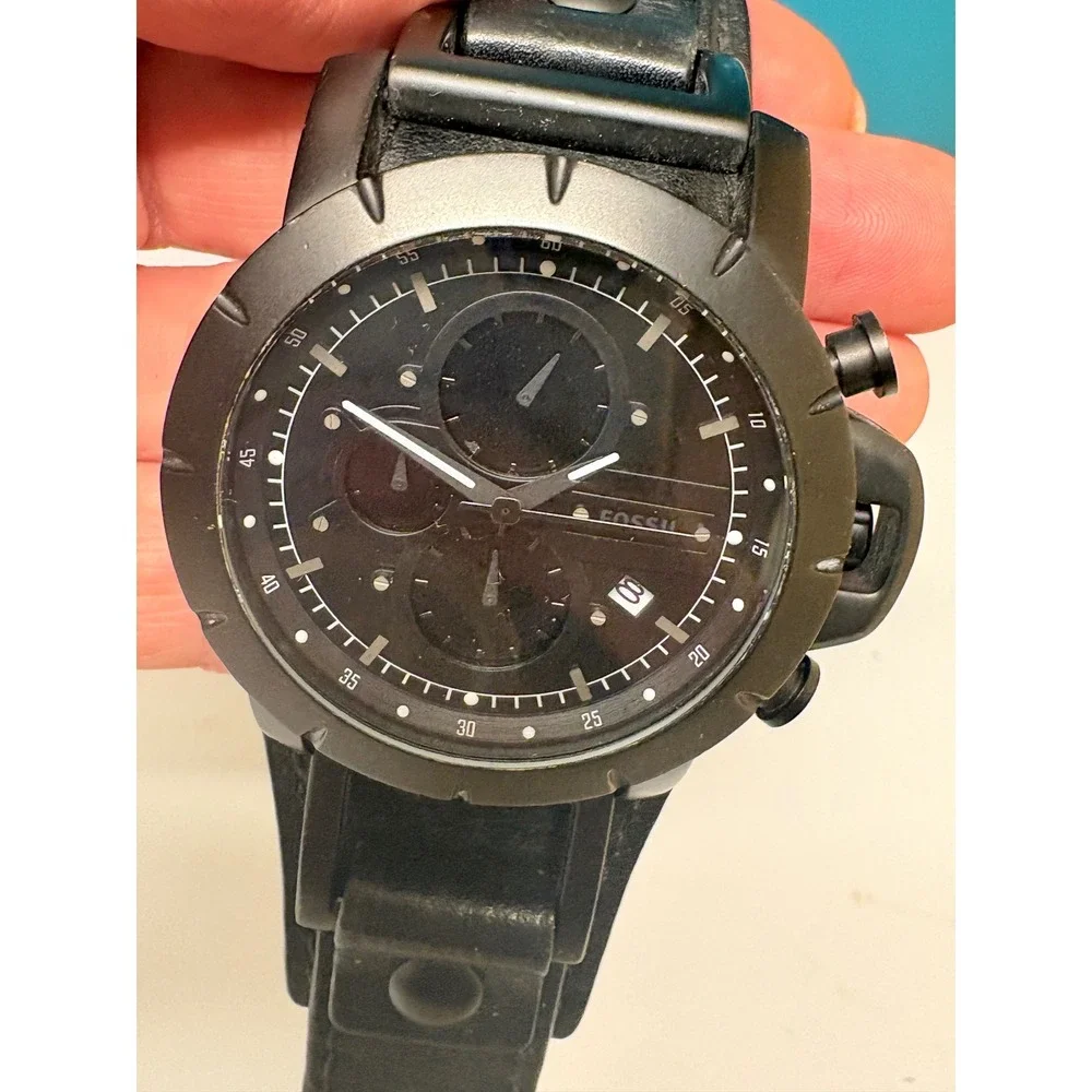 Fossil Mens Chronograph Black Leather Cuff Watch JR1157 Analog Date Need Battery